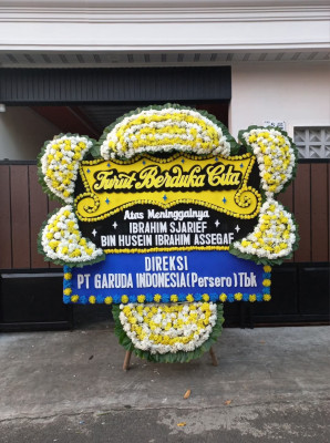 Papan Bunga Duka di Monjok
