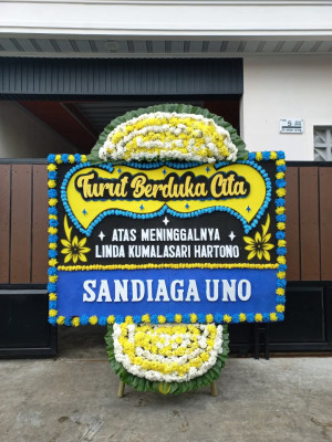 Papan Bunga Duka di Monjok